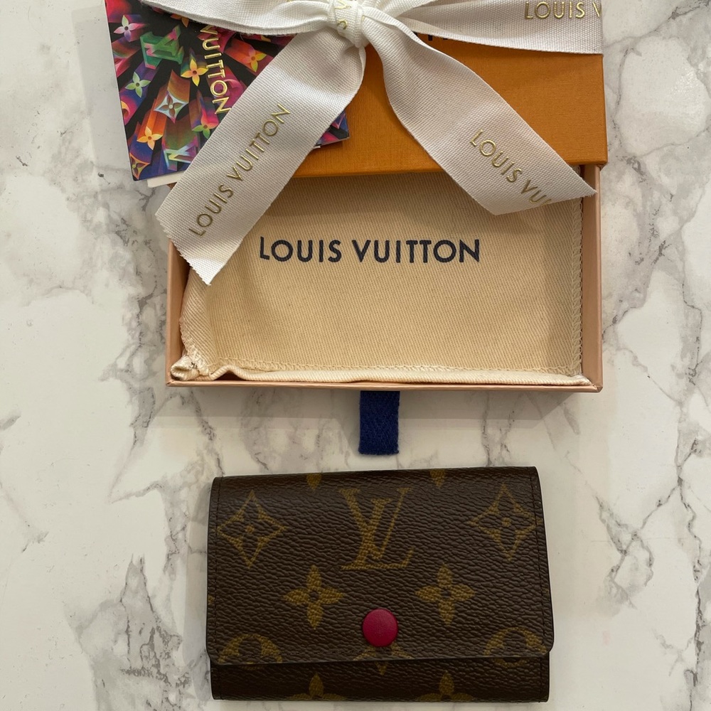 Louis Vuitton 6 Key Holder